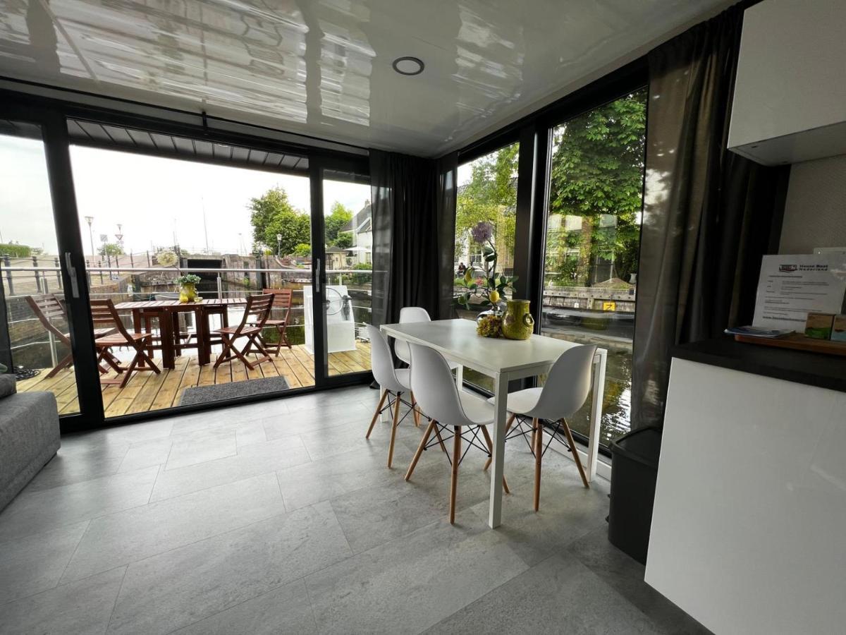 Slapen Op Het Water Apartment Zwartsluis Luaran gambar