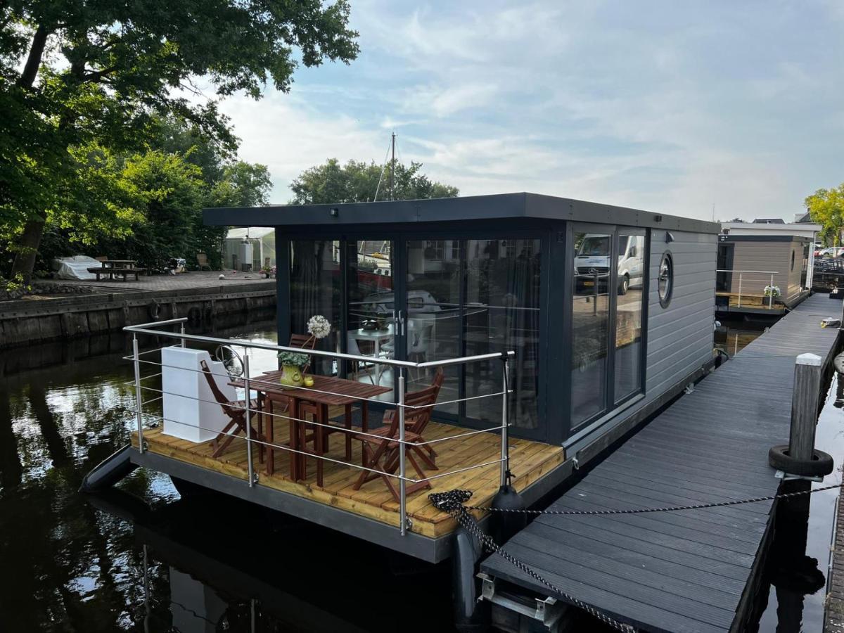 Slapen Op Het Water Apartment Zwartsluis Luaran gambar